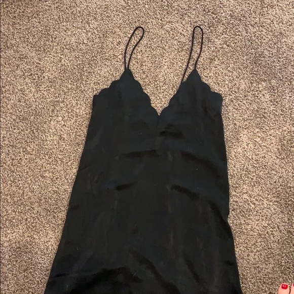 Black Dress - Picture 3 of 5